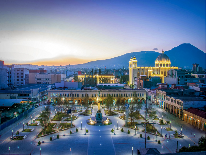 The Best of El Salvador  2023
